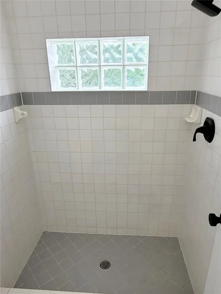 2354 Tami Sola Street Sarasota FL 34237