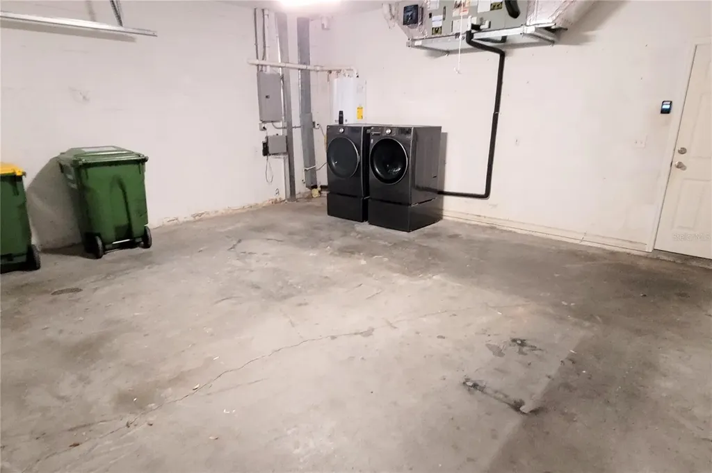 2354 Tami Sola Street Sarasota FL 34237