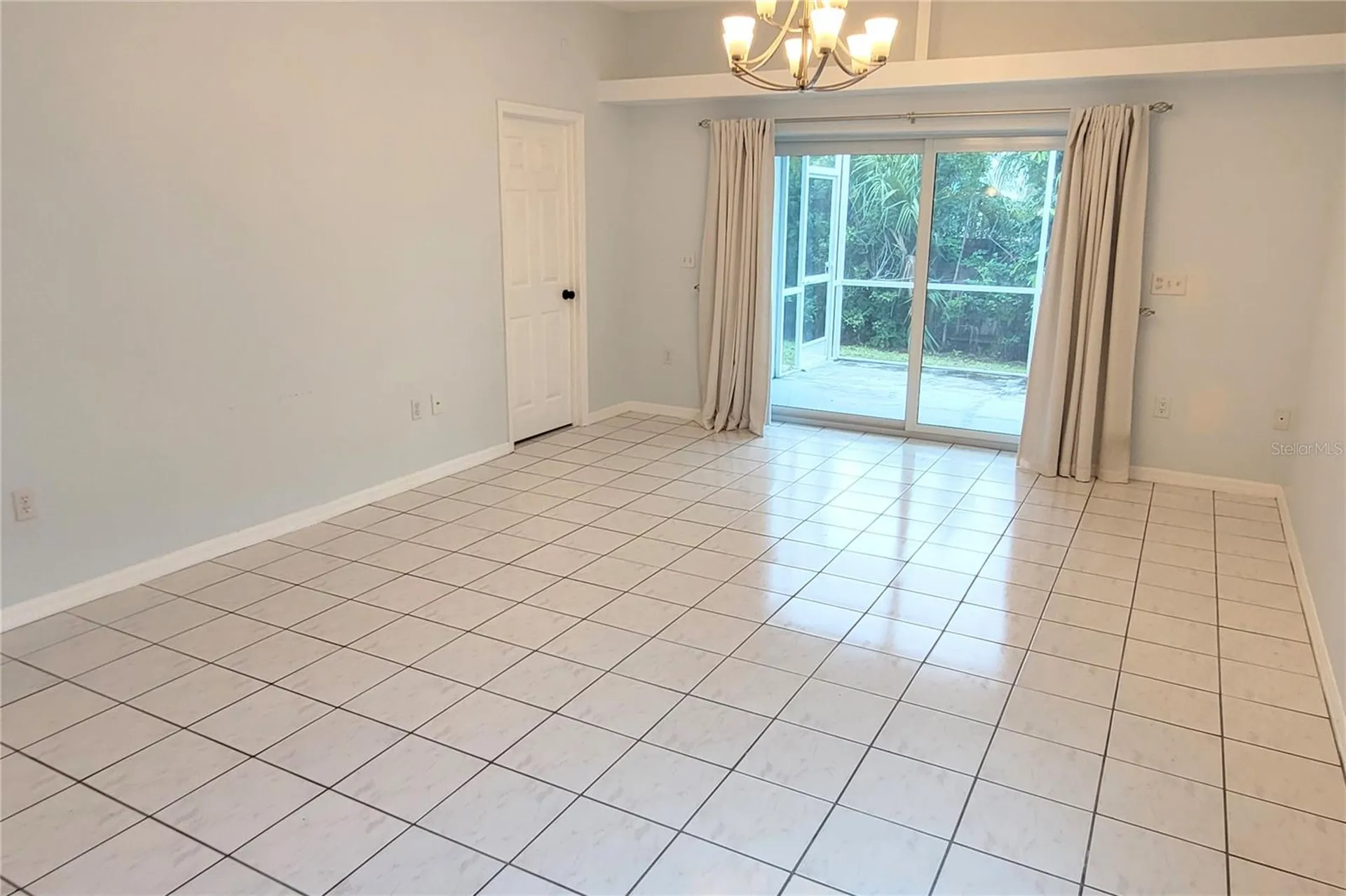 2354 Tami Sola Street Sarasota FL 34237
