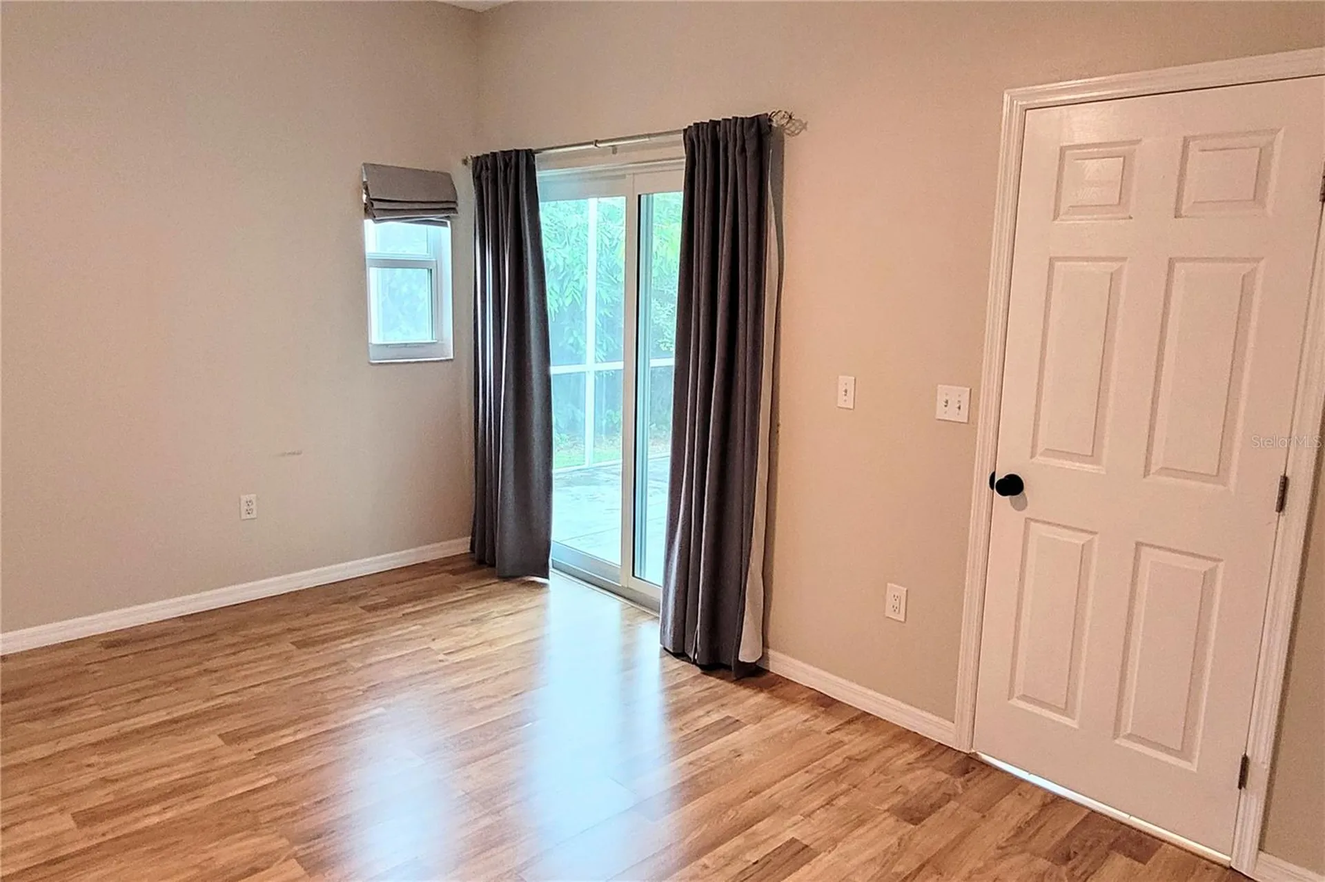 2354 Tami Sola Street Sarasota FL 34237