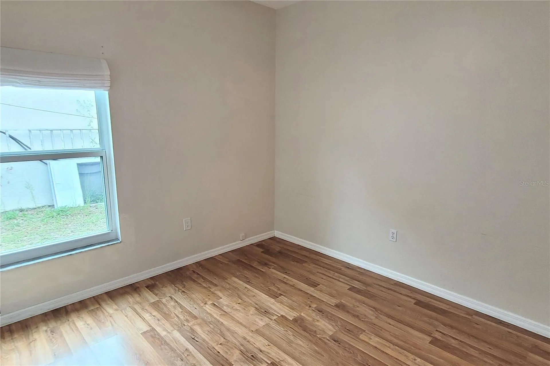 2354 Tami Sola Street Sarasota FL 34237