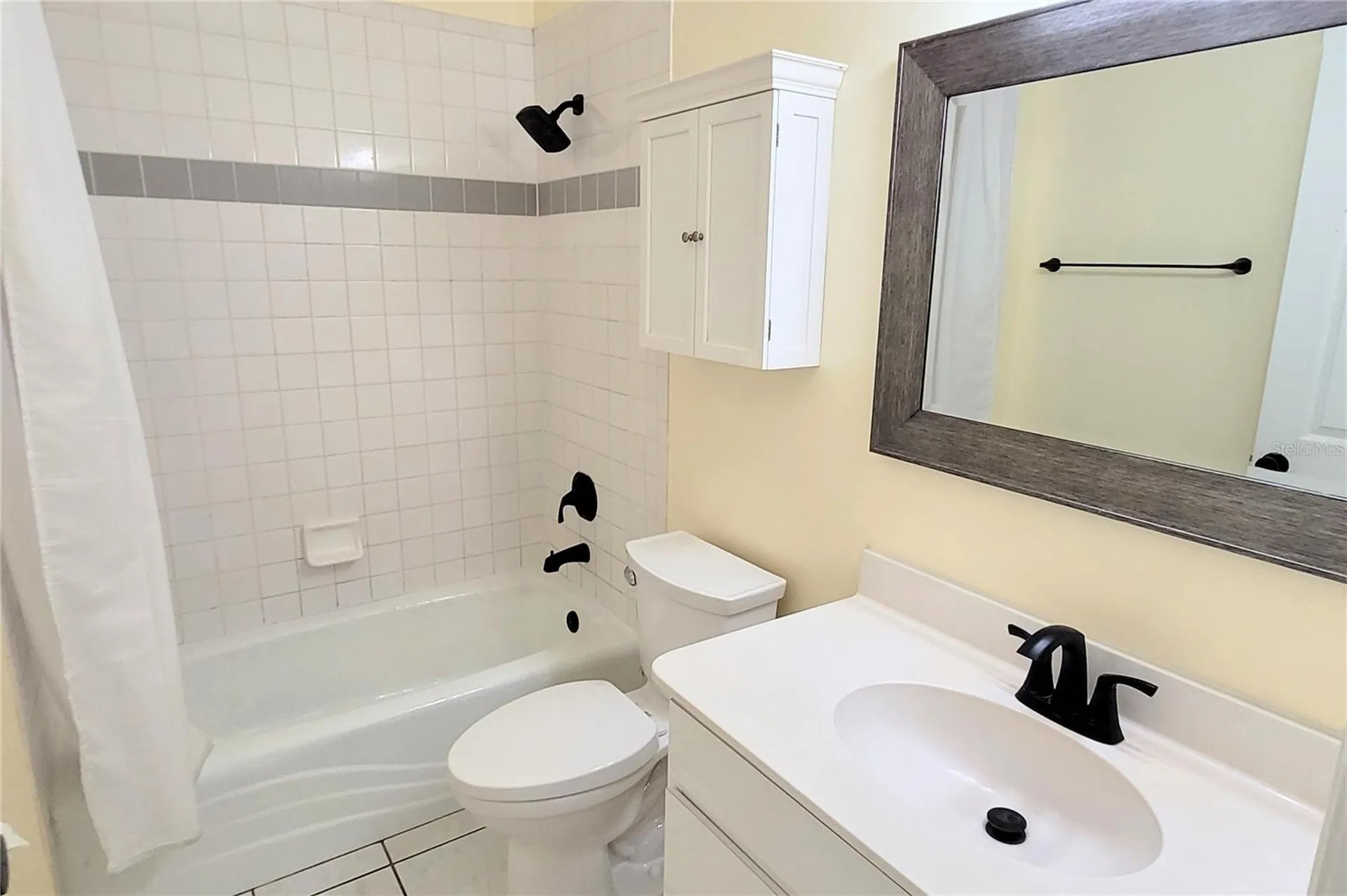2354 Tami Sola Street Sarasota FL 34237