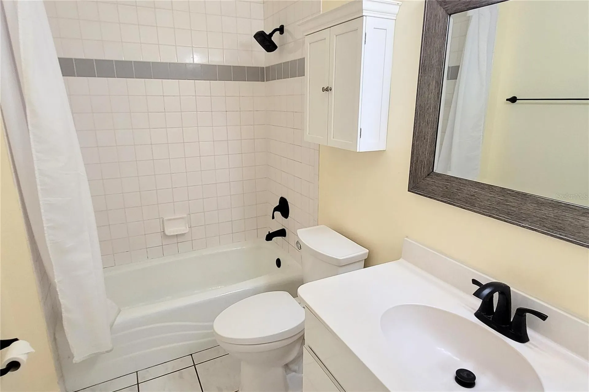 2354 Tami Sola Street Sarasota FL 34237