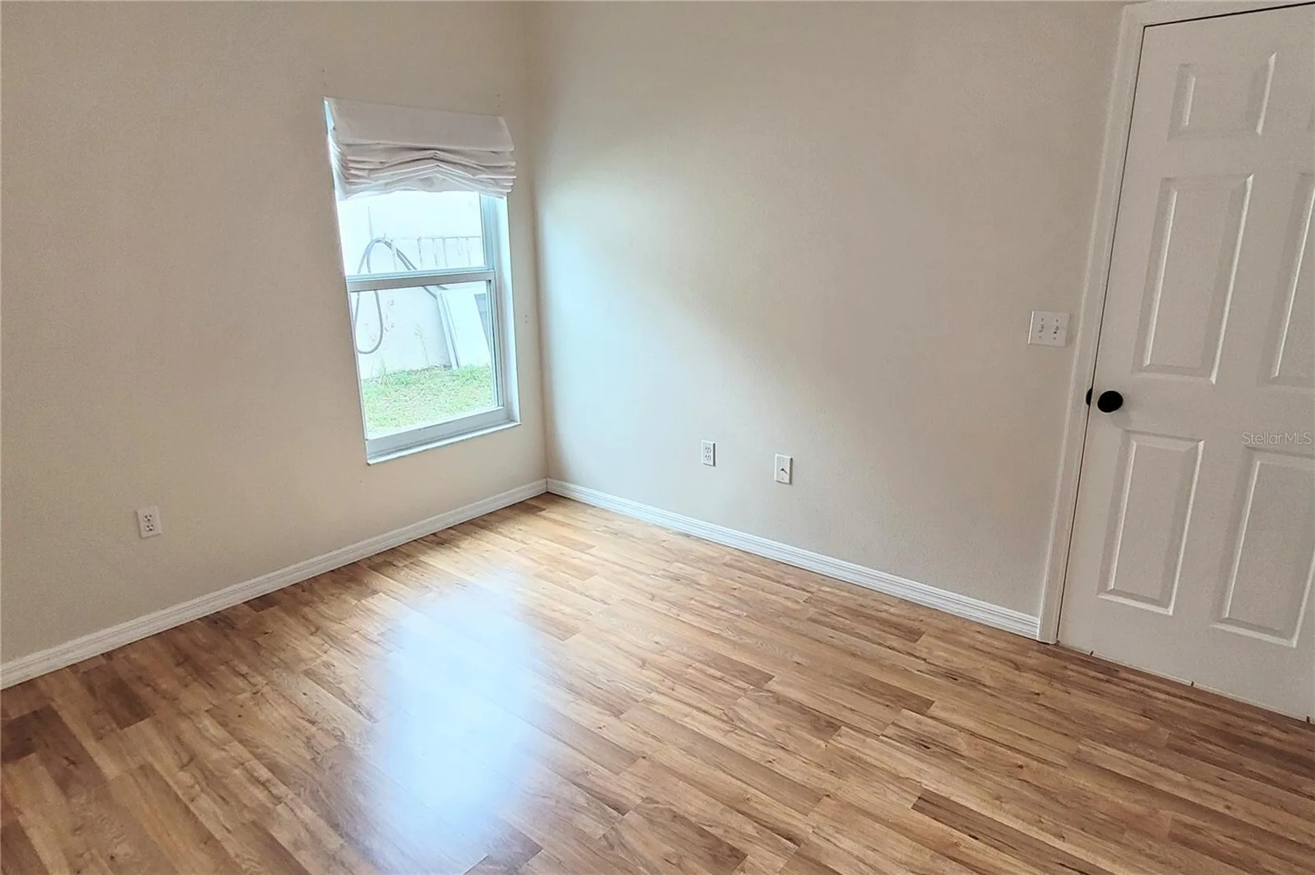 2354 Tami Sola Street Sarasota FL 34237