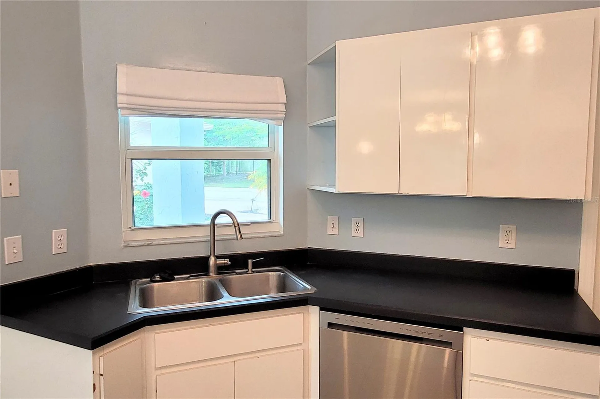 2354 Tami Sola Street Sarasota FL 34237