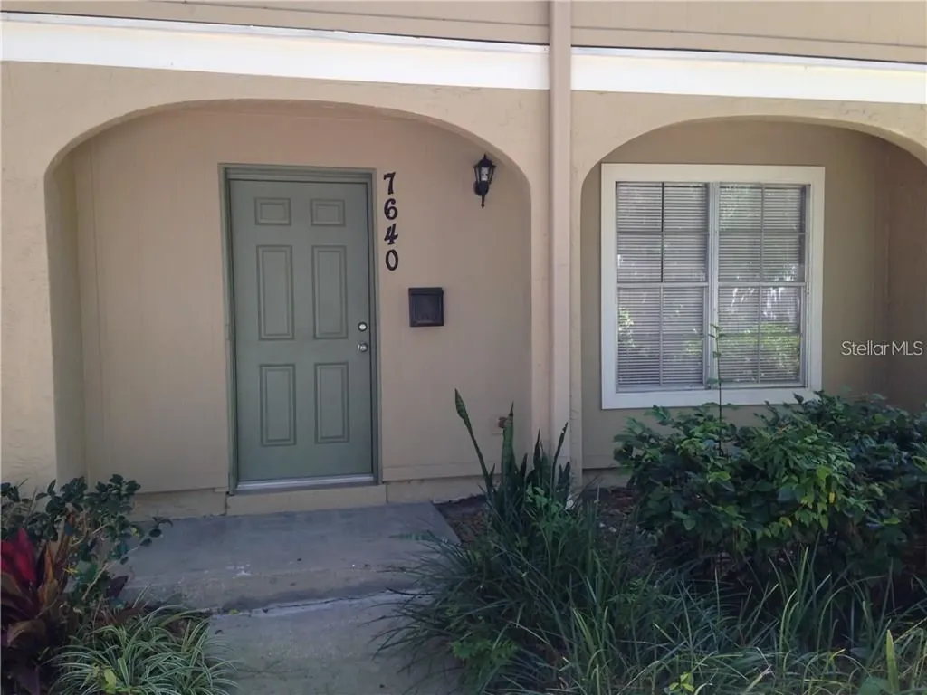 7640 Desoto Court Tampa FL 33615