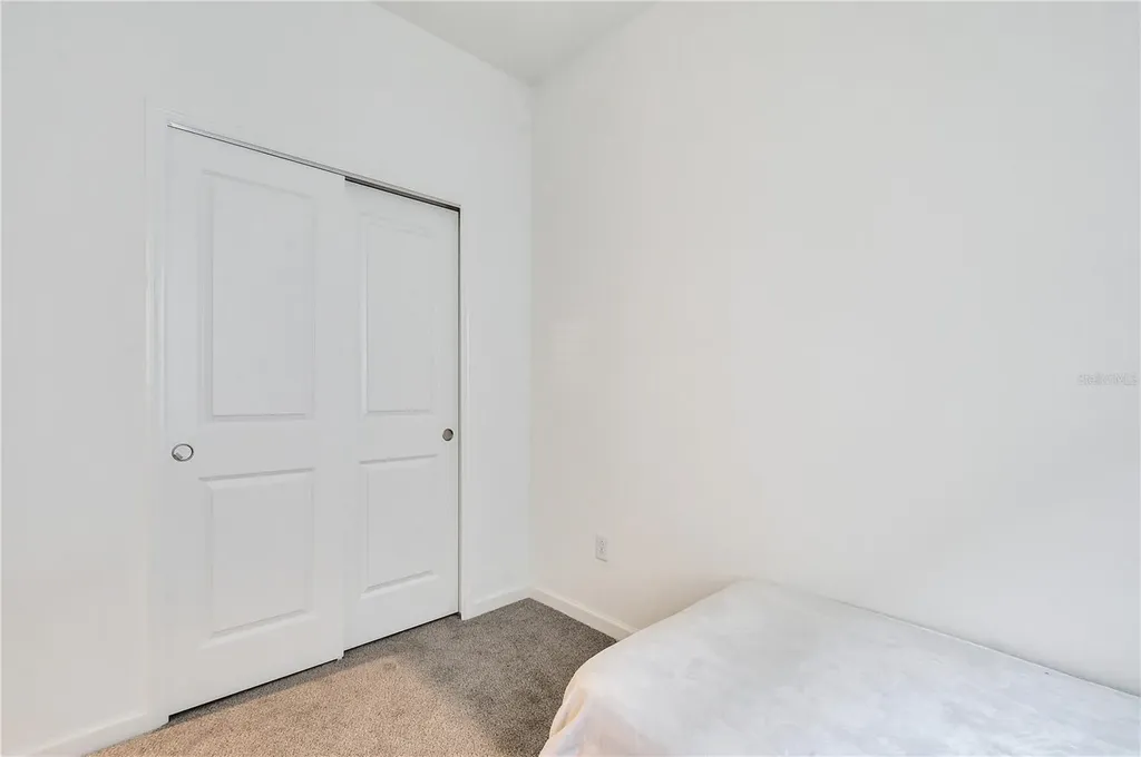 1098 Boardwalk Place Kissimmee FL 34747