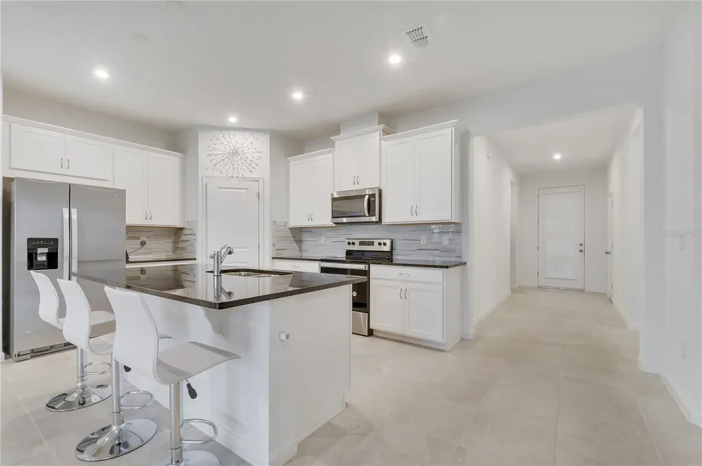 1098 Boardwalk Place Kissimmee FL 34747