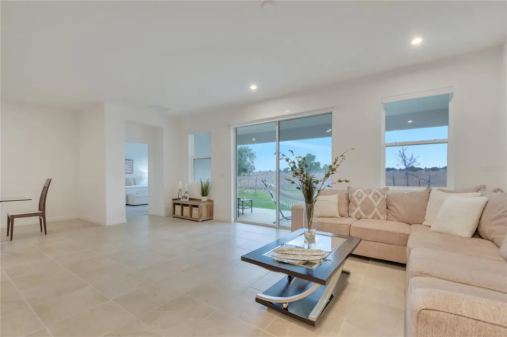 1098 Boardwalk Place Kissimmee FL 34747