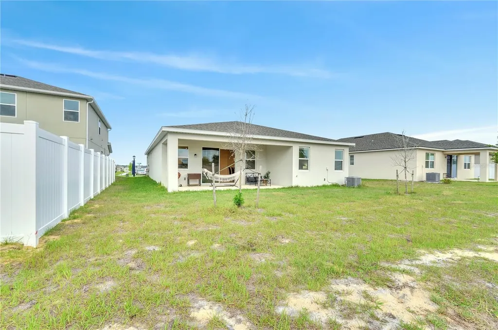 1098 Boardwalk Place Kissimmee FL 34747