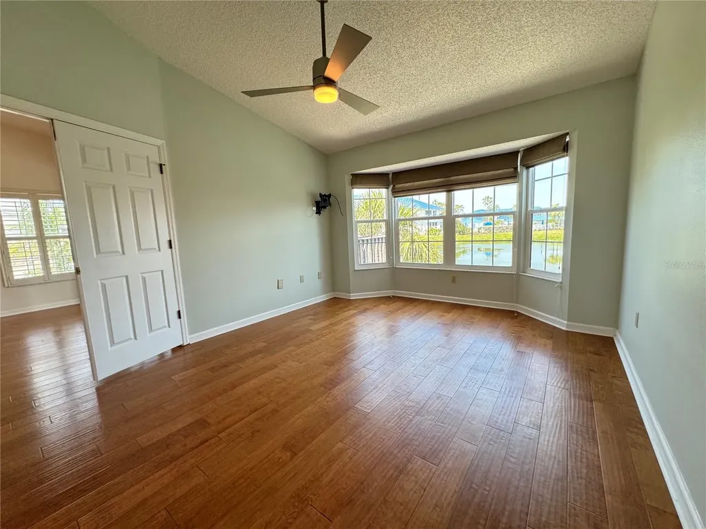 1005 Pelican Court Bradenton FL 34209