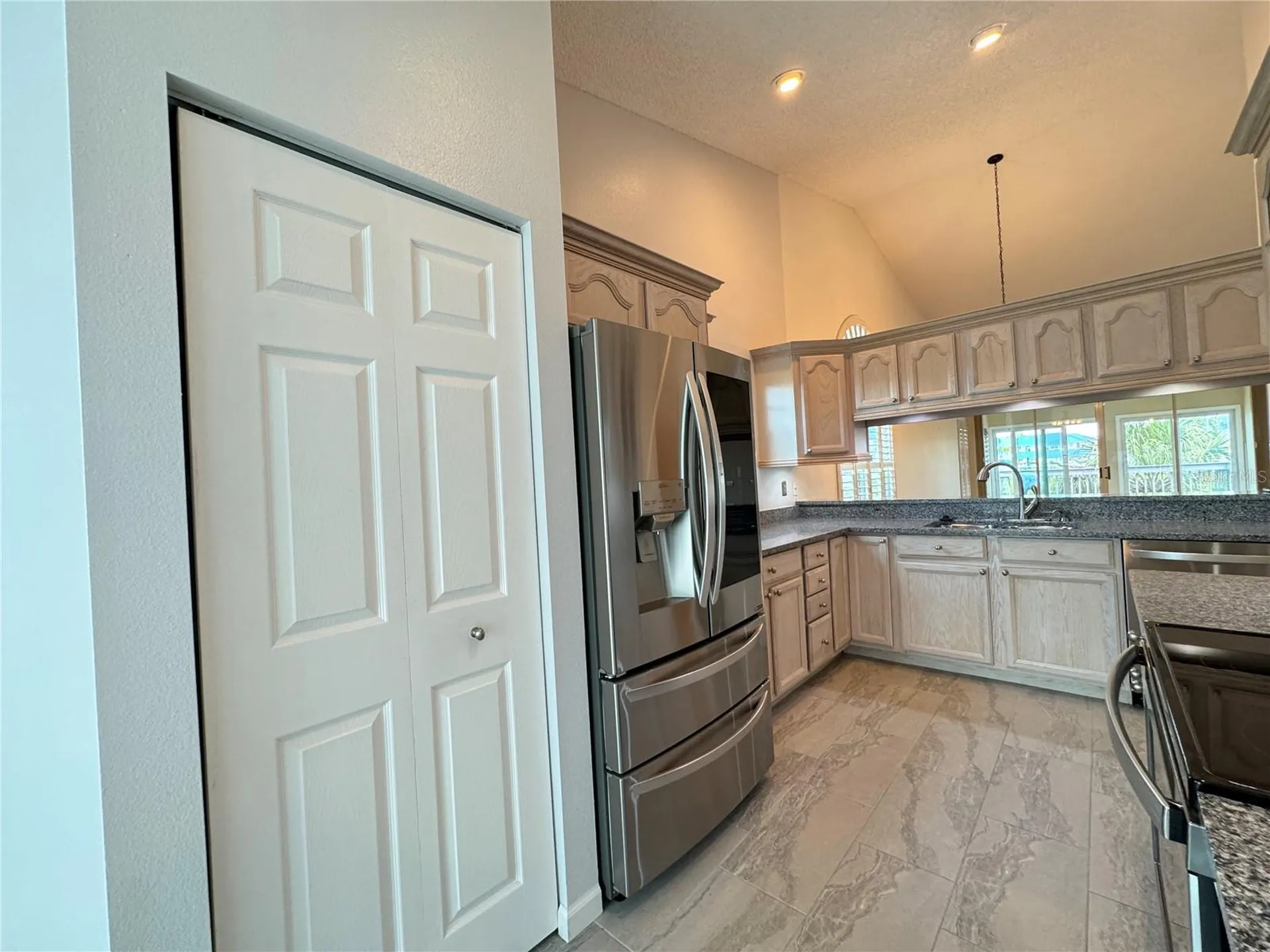 1005 Pelican Court Bradenton FL 34209