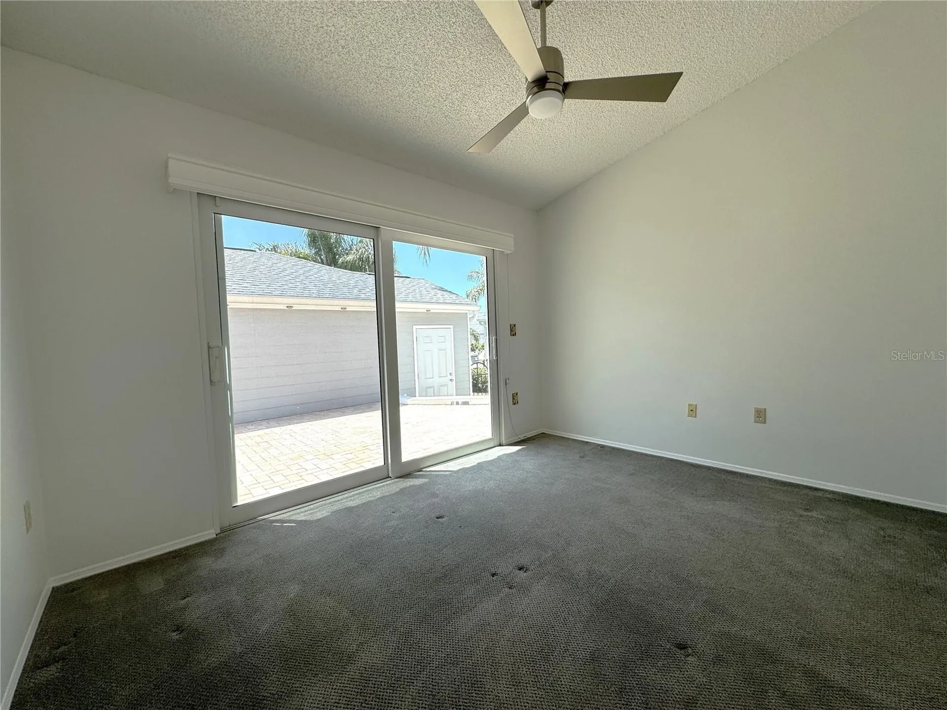 1005 Pelican Court Bradenton FL 34209