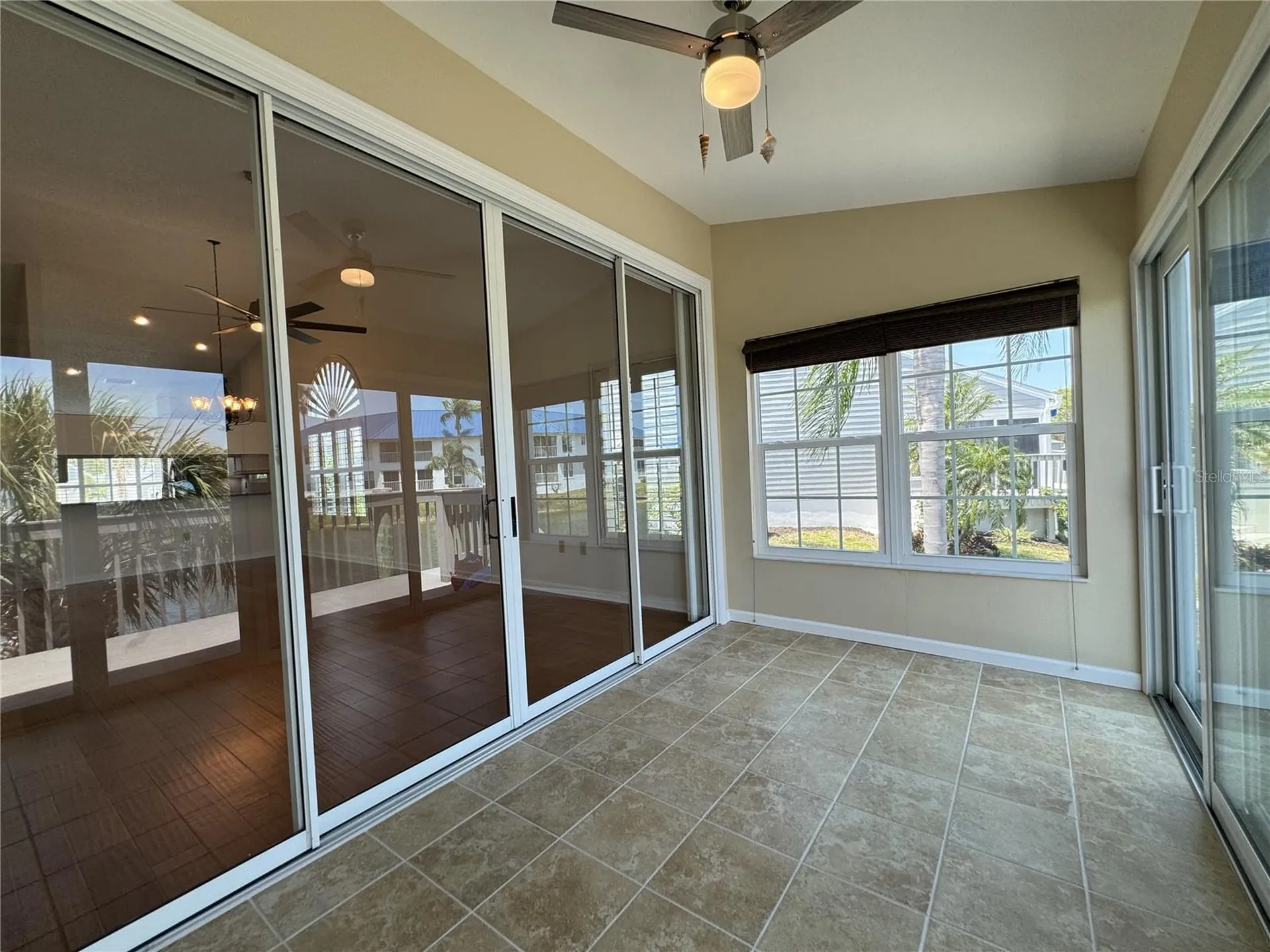 1005 Pelican Court Bradenton FL 34209