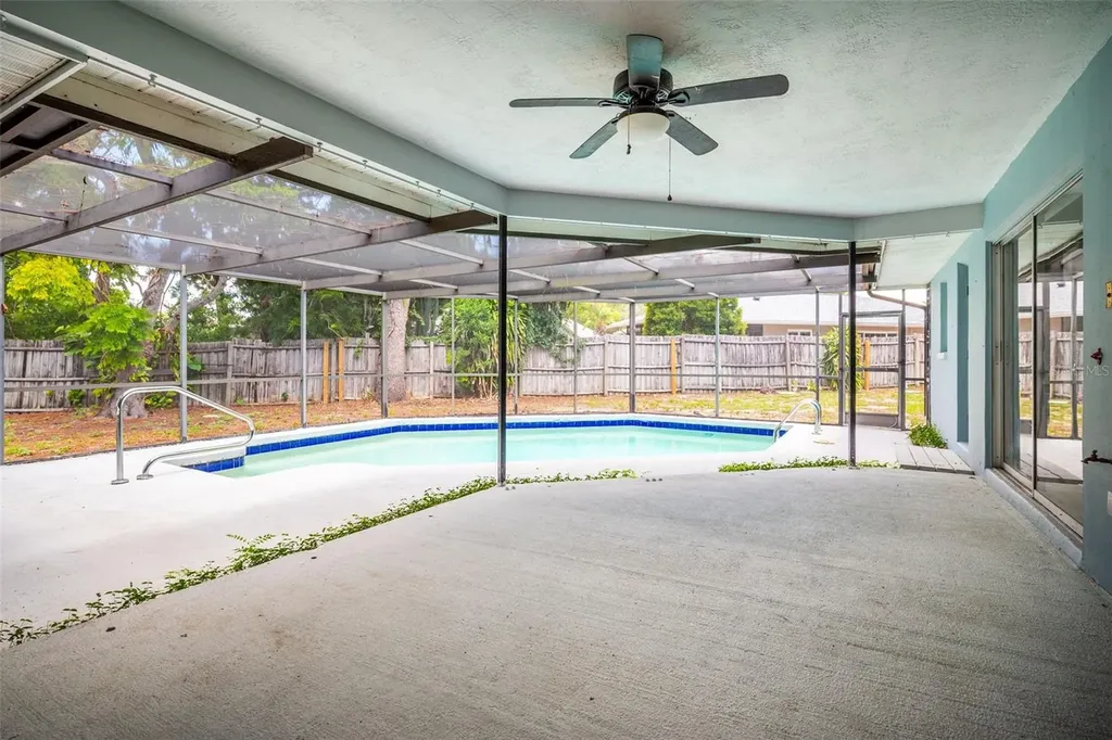 504 Bamboo Court Tarpon Springs FL 34689