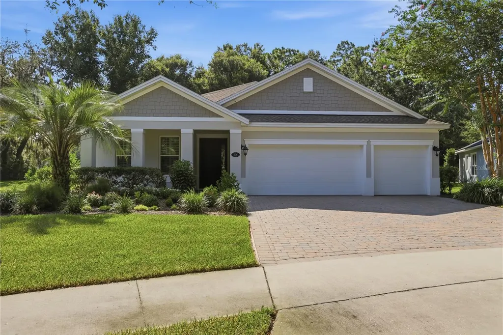 108 Suffolk Court Deland FL 32724