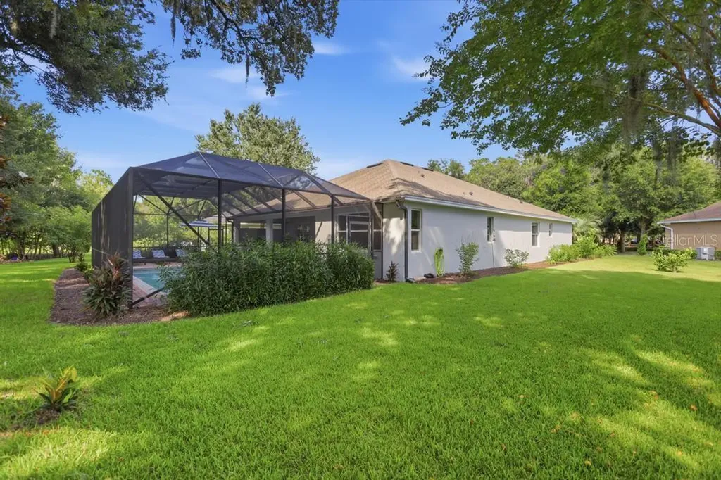 108 Suffolk Court Deland FL 32724