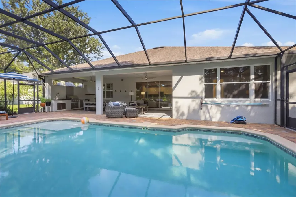 108 Suffolk Court Deland FL 32724
