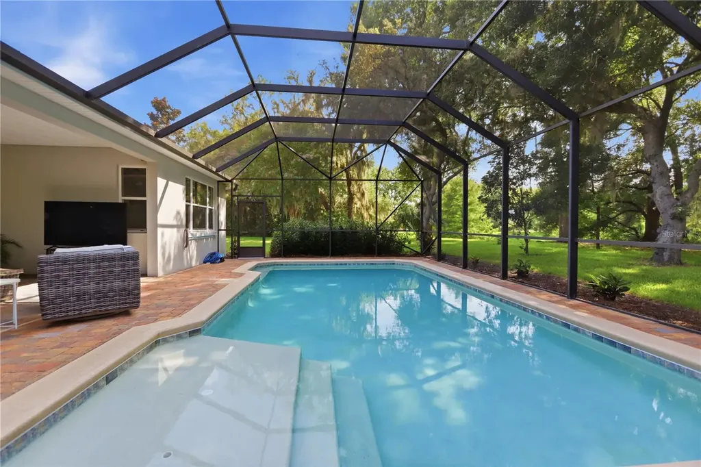 108 Suffolk Court Deland FL 32724