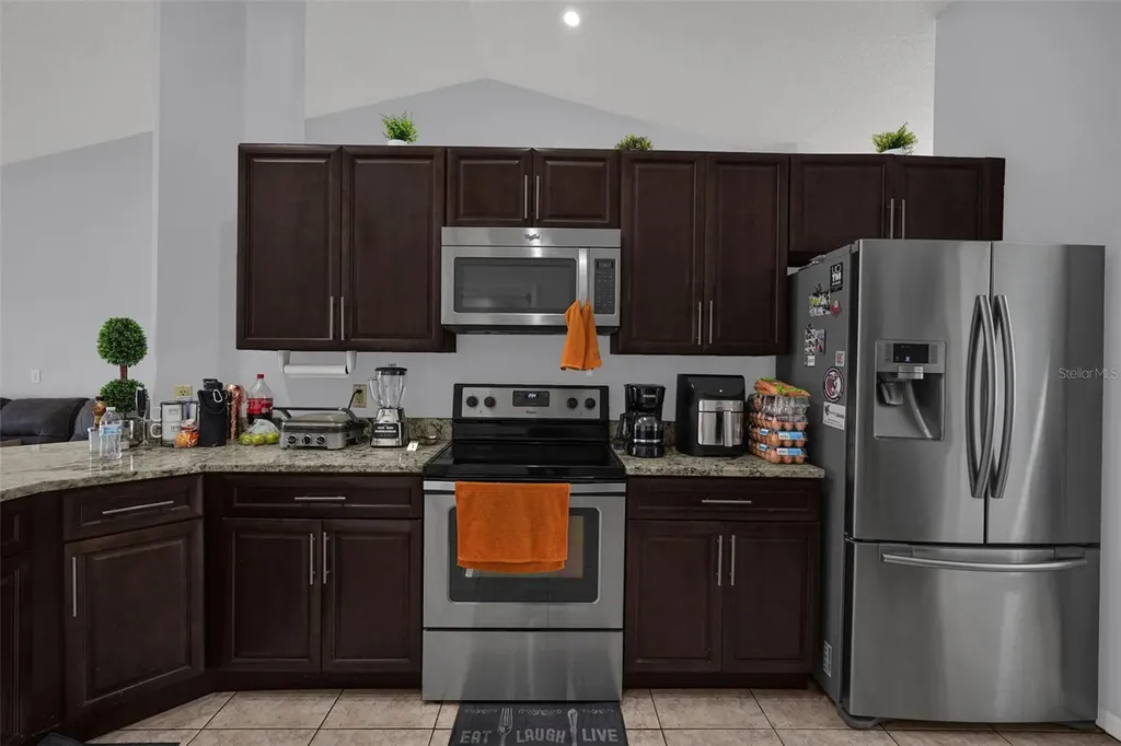 230 Lytton Circle Orlando FL 32824