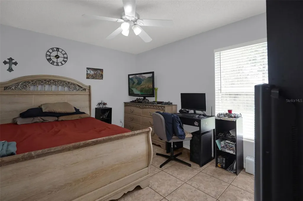 230 Lytton Circle Orlando FL 32824