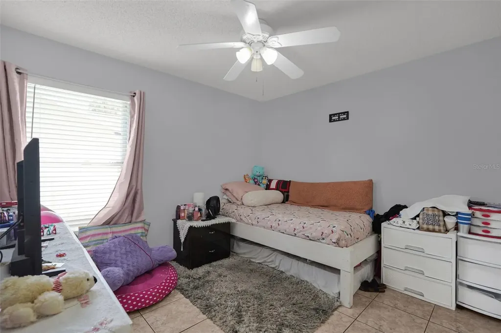 230 Lytton Circle Orlando FL 32824