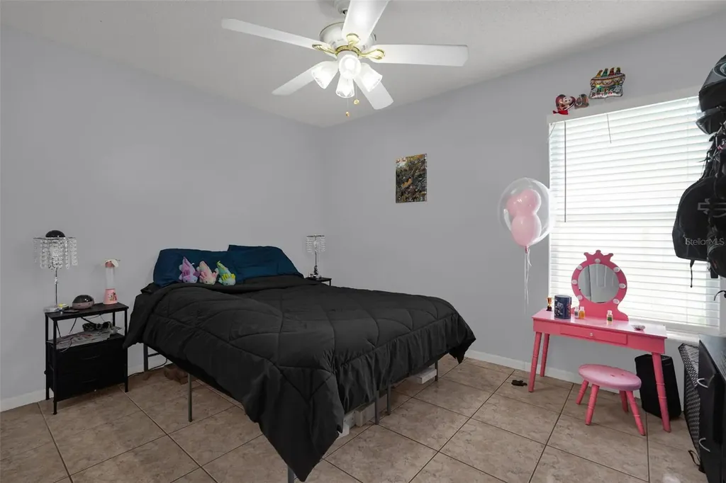 230 Lytton Circle Orlando FL 32824