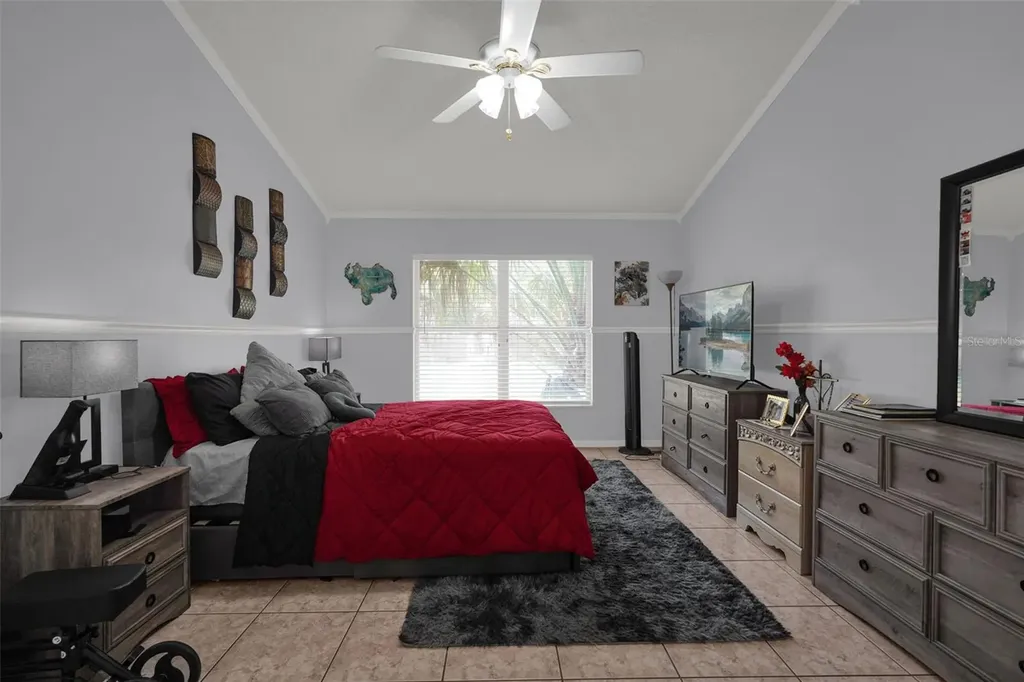 230 Lytton Circle Orlando FL 32824