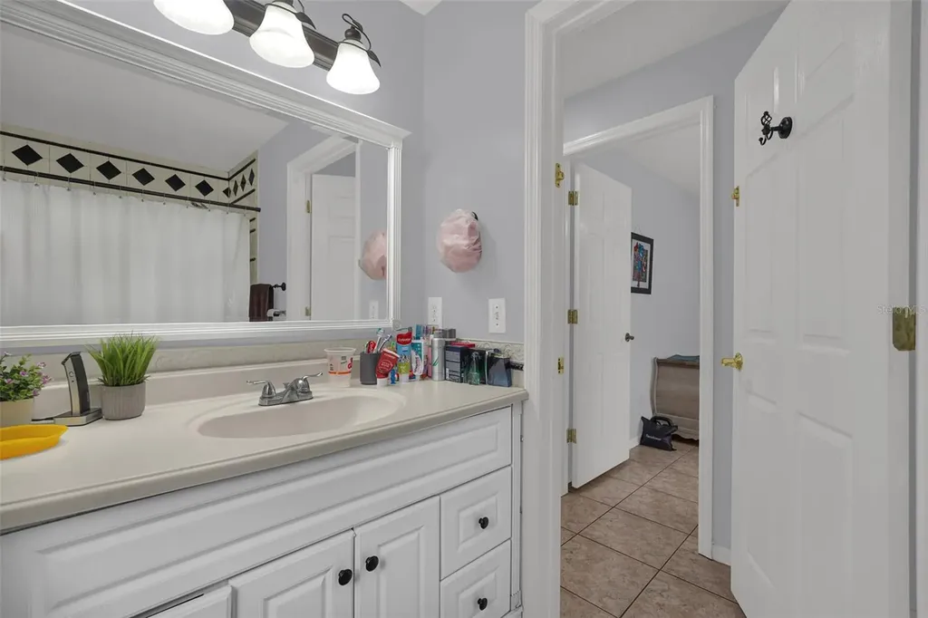 230 Lytton Circle Orlando FL 32824