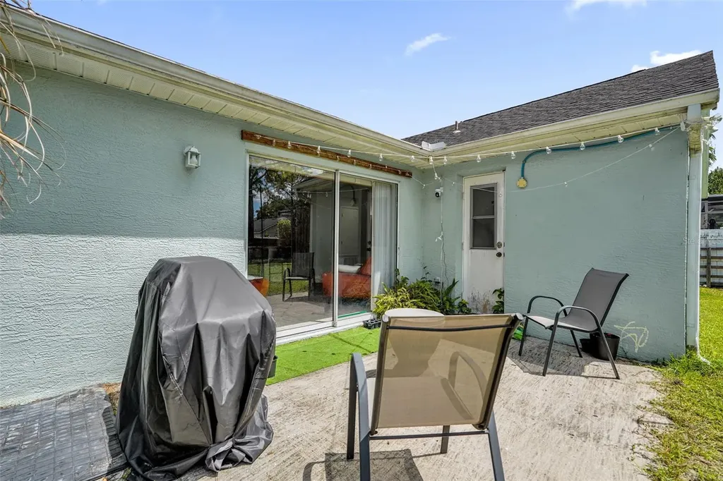 230 Lytton Circle Orlando FL 32824