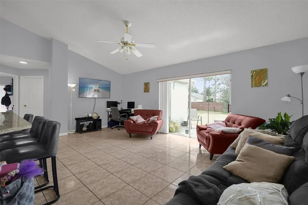 230 Lytton Circle Orlando FL 32824