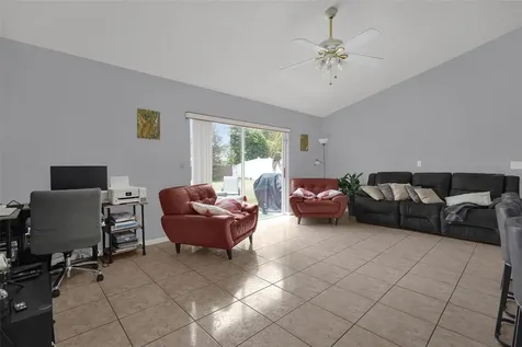 230 Lytton Circle Orlando FL 32824