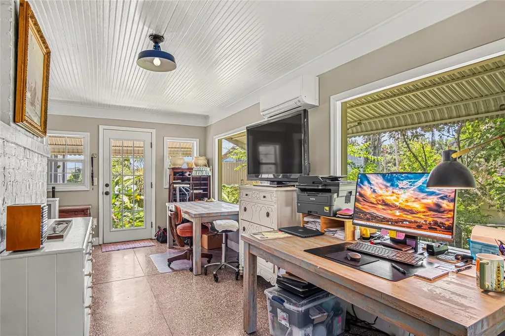 102 Palmora Boulevard Leesburg FL 34748