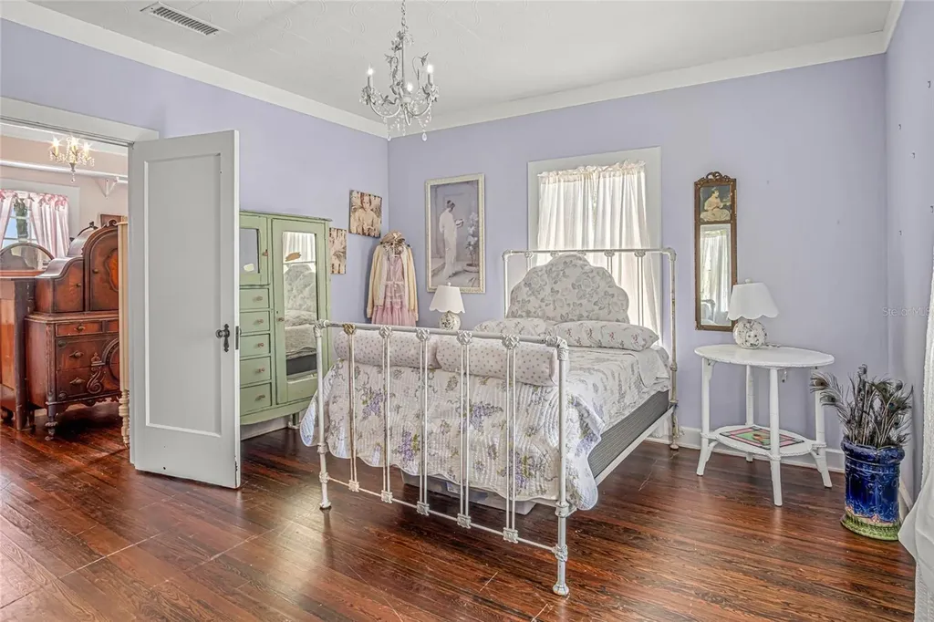102 Palmora Boulevard Leesburg FL 34748