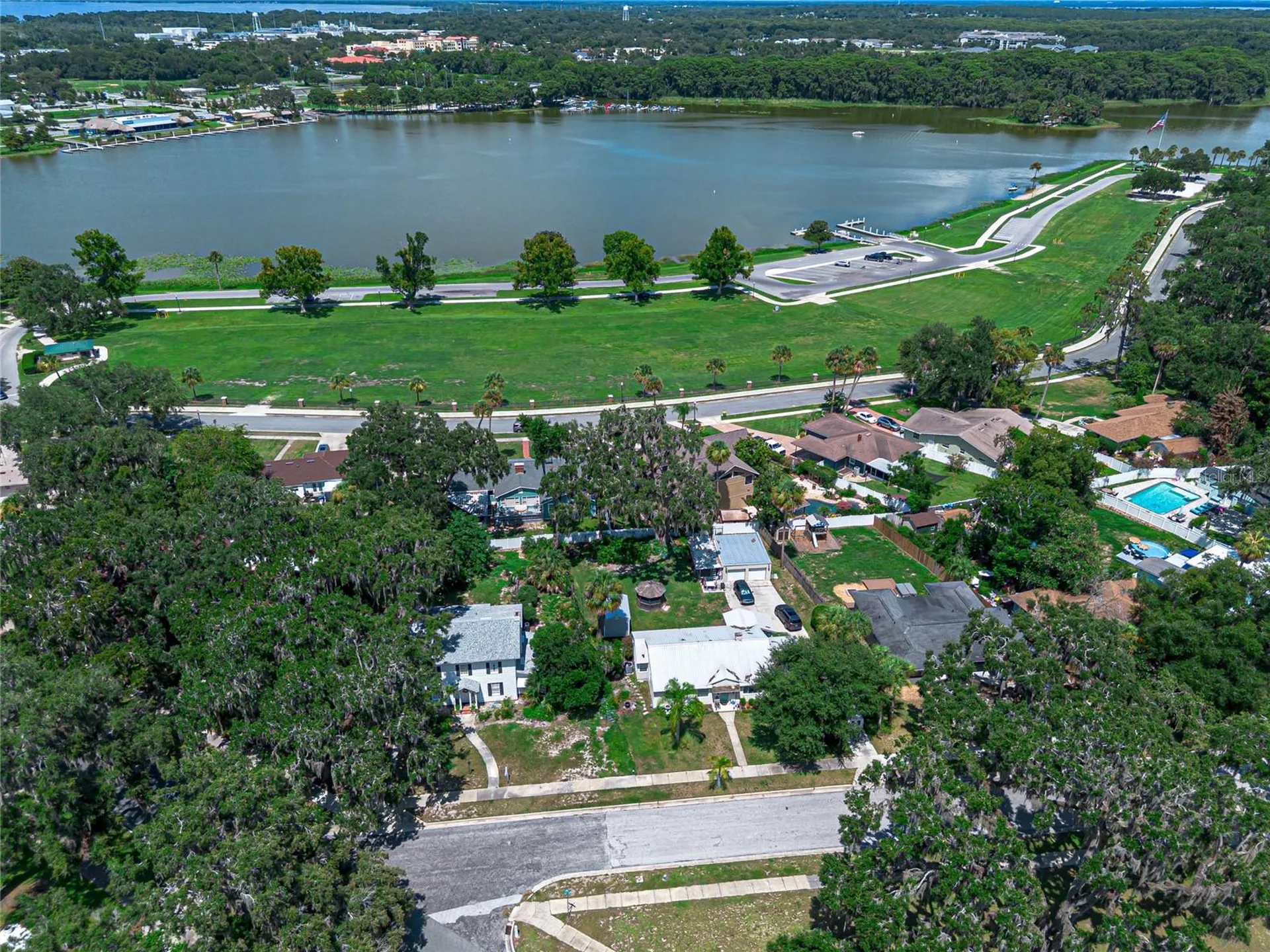 102 Palmora Boulevard Leesburg FL 34748