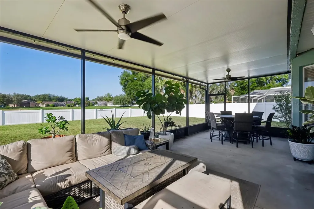 205 Rosana Drive Brandon FL 33511