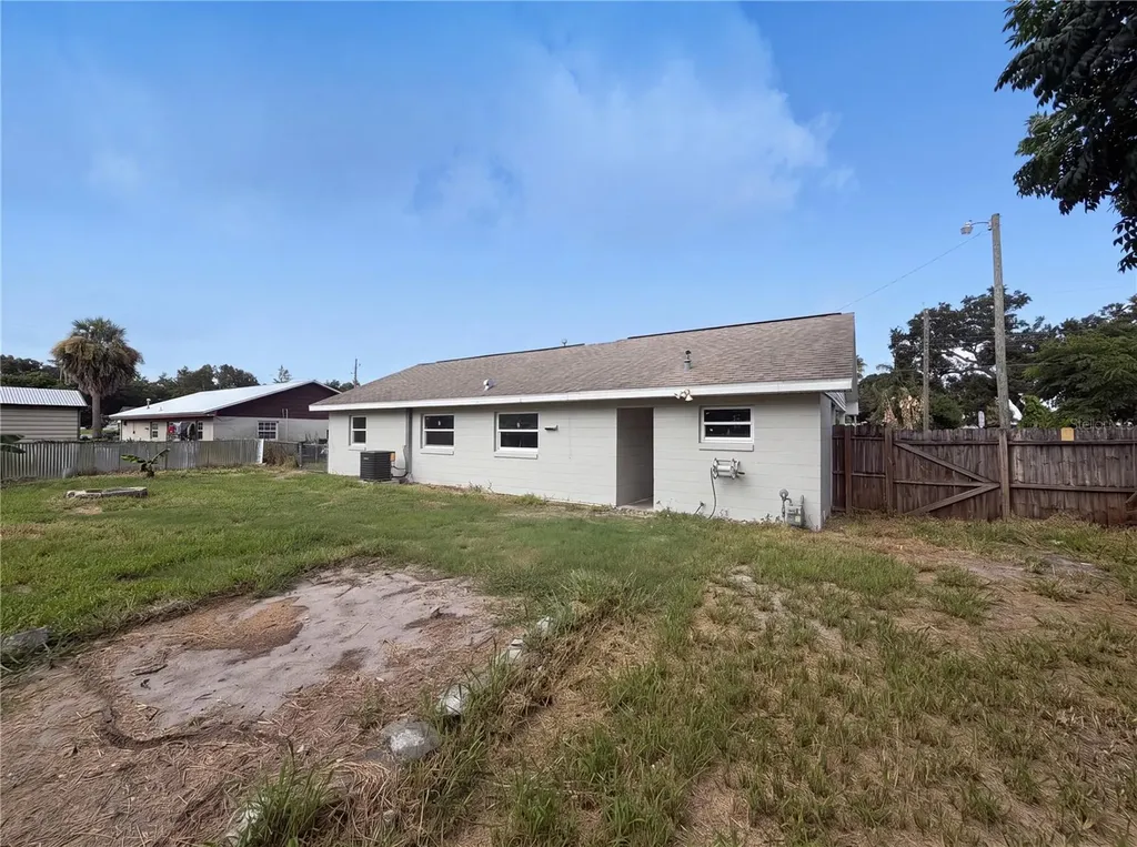 2710 Woodlawn Drive Winter Haven FL 33881