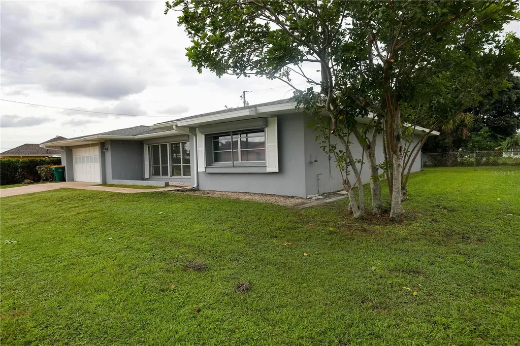 326 Wherley Avenue SE Port Charlotte FL 33952