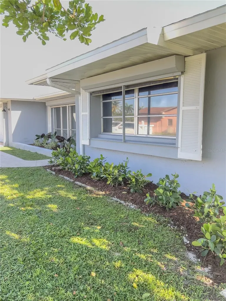 326 Wherley Avenue SE Port Charlotte FL 33952