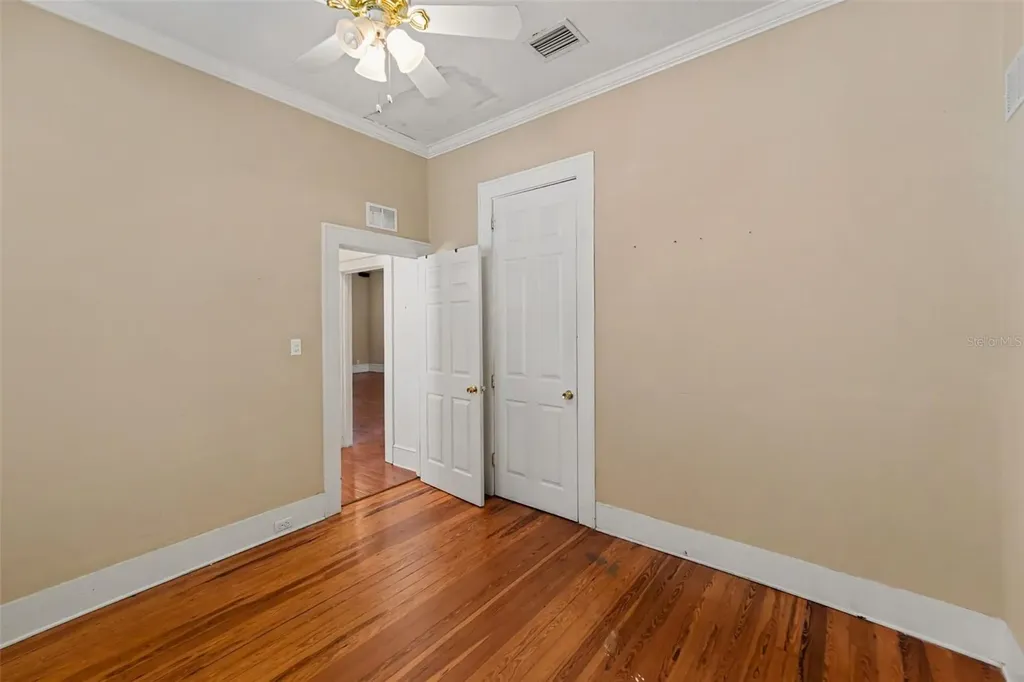 450 13th Avenue N St Petersburg FL 33701