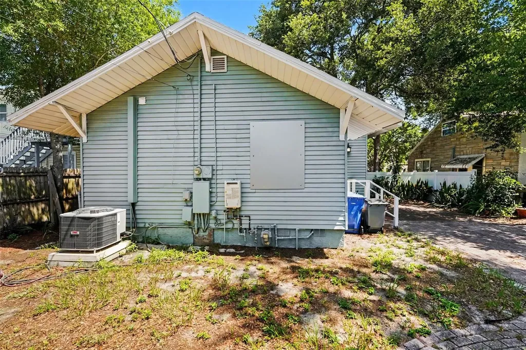 450 13th Avenue N St Petersburg FL 33701