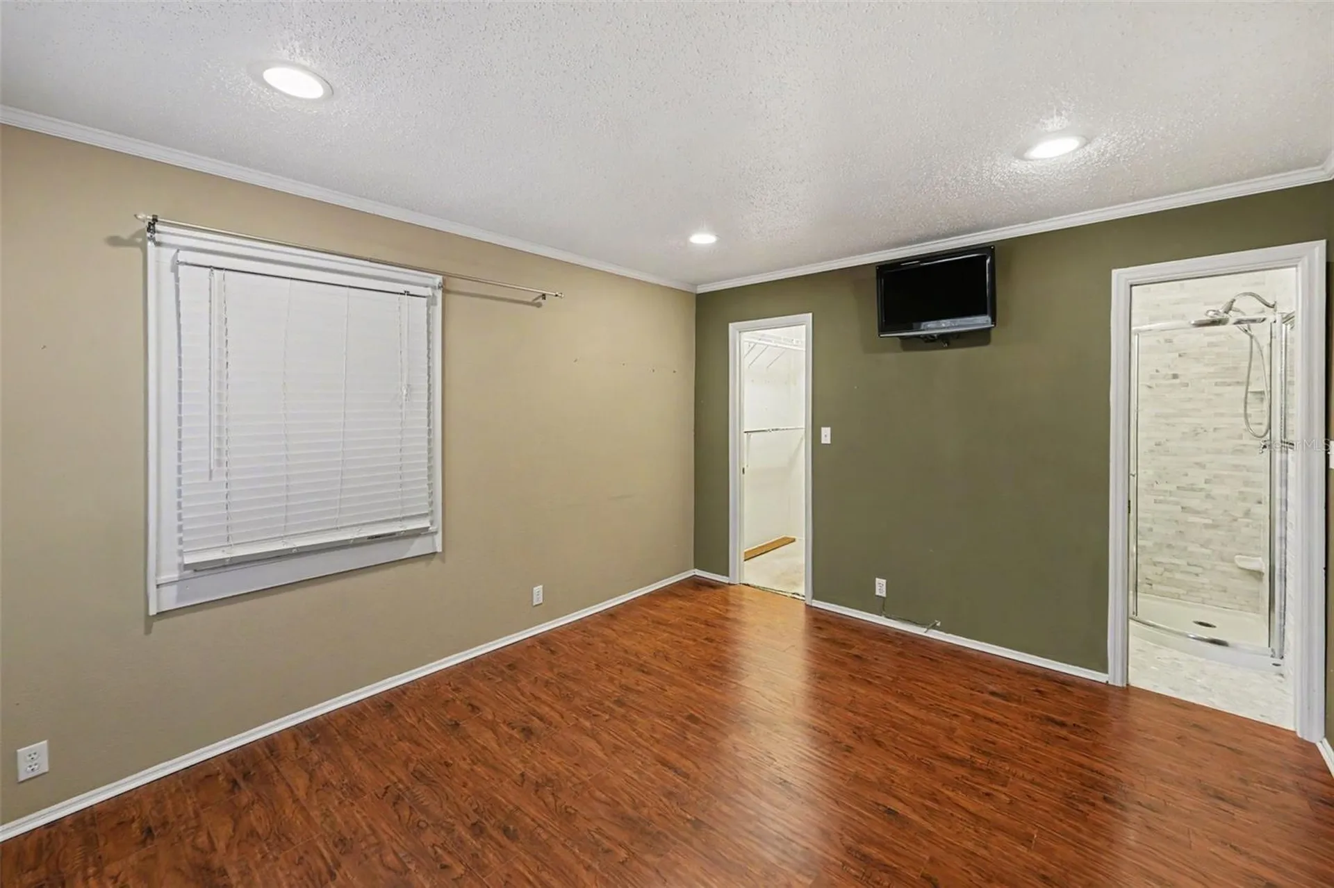 450 13th Avenue N St Petersburg FL 33701