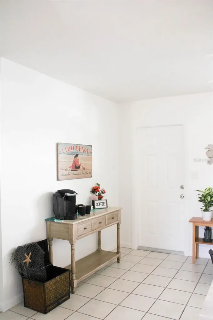 2911 Bentley Street Sarasota FL 34239