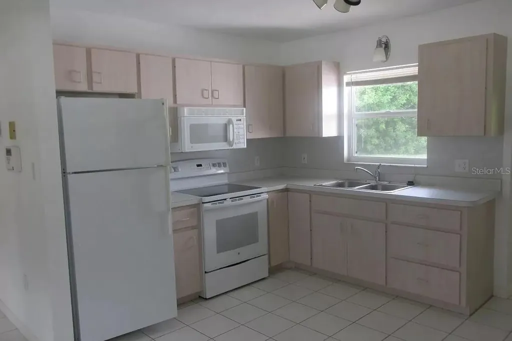 2911 Bentley Street Sarasota FL 34239