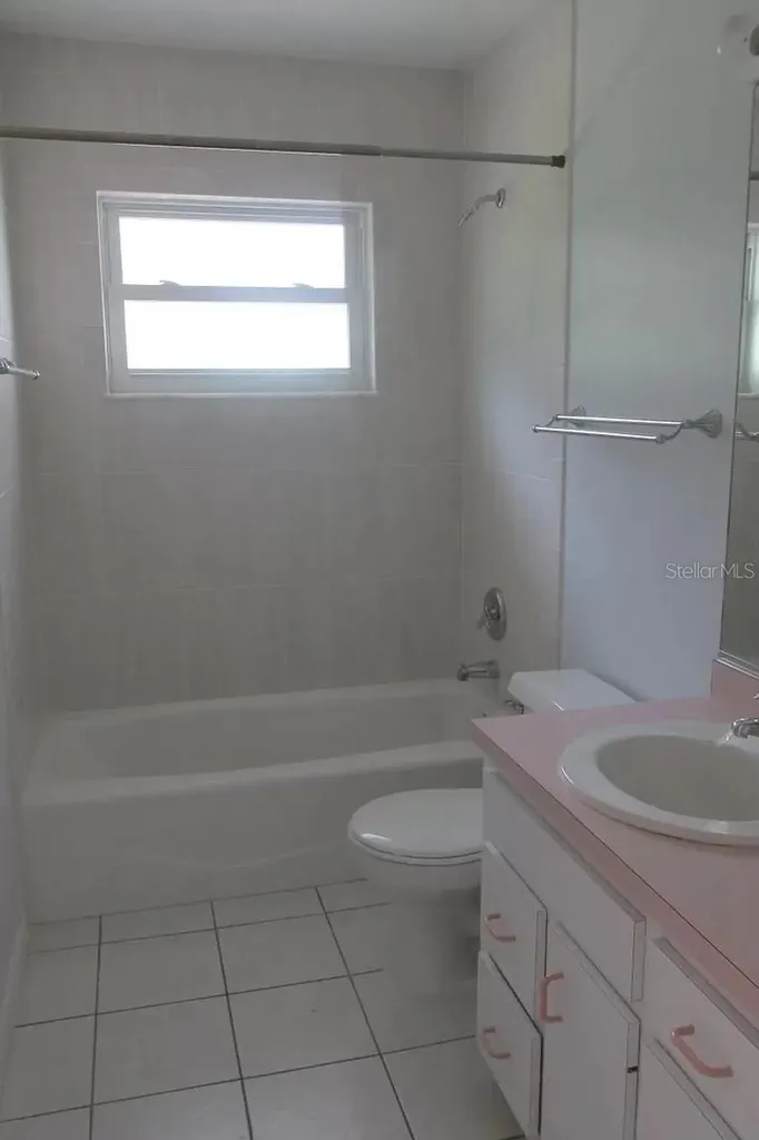 2911 Bentley Street Sarasota FL 34239