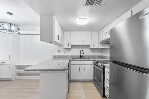555 62nd Street S St Petersburg FL 33707