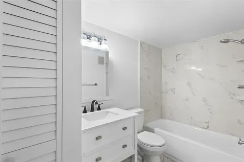 555 62nd Street S St Petersburg FL 33707