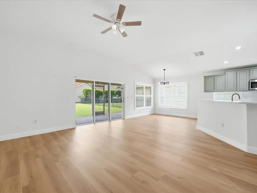 18921 Place Marquette Lutz FL 33558