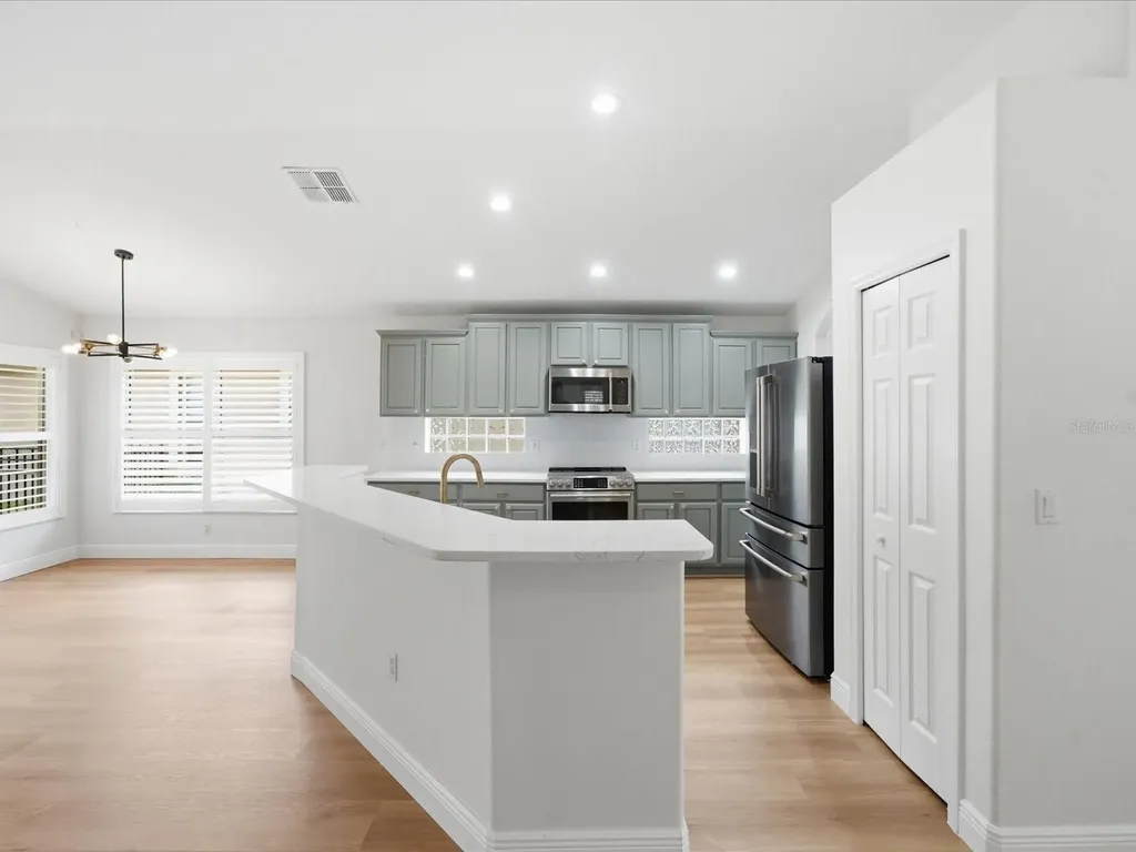 18921 Place Marquette Lutz FL 33558