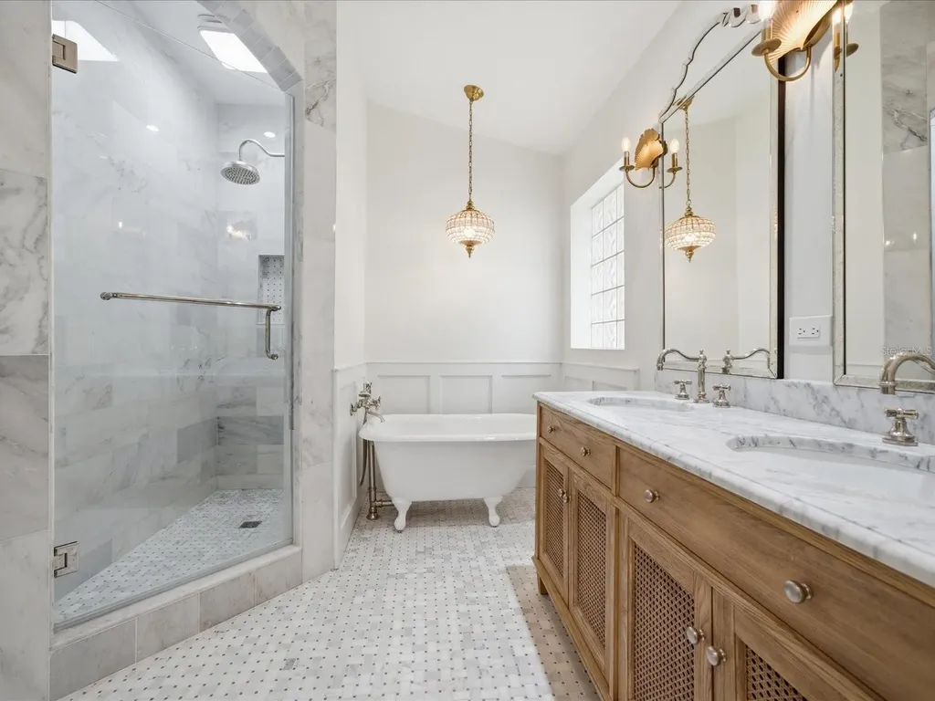 18921 Place Marquette Lutz FL 33558